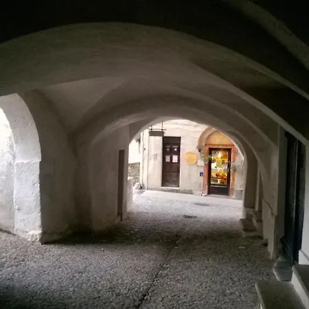 Maisonnette Typique, Coeur Du Village Medieval De *