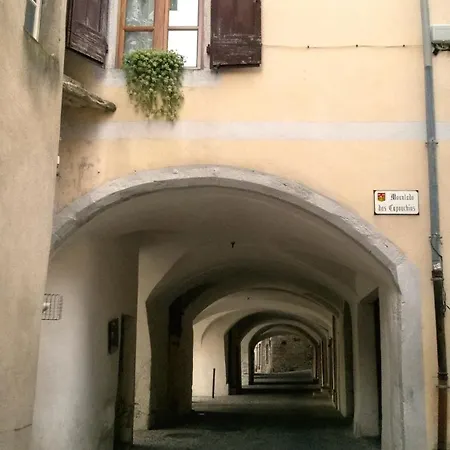 Maisonnette Typique, Coeur Du Village Médiéval De Hébergement de vacances Sauve