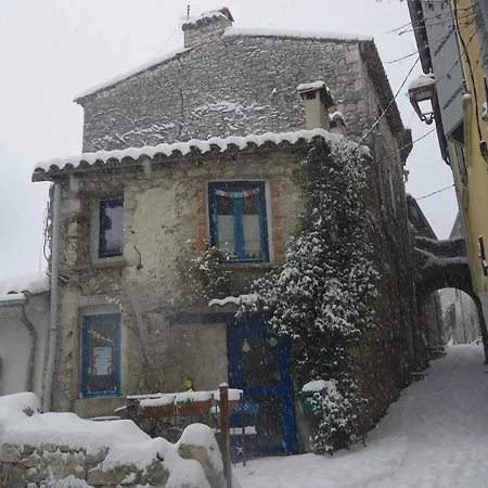 Maisonnette Typique, Coeur Du Village Médiéval De Hébergement de vacances