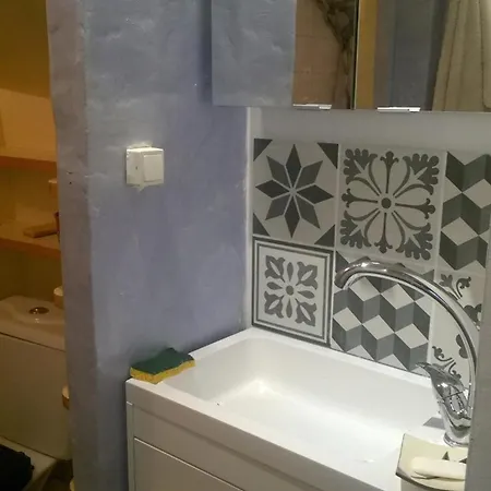 Maisonnette Typique, Coeur Du Village Médiéval De Hébergement de vacances *