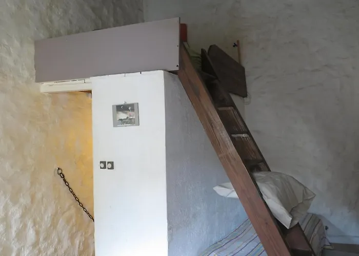 Dom wakacyjny Maisonnette Typique, Coeur Du Village Medieval De