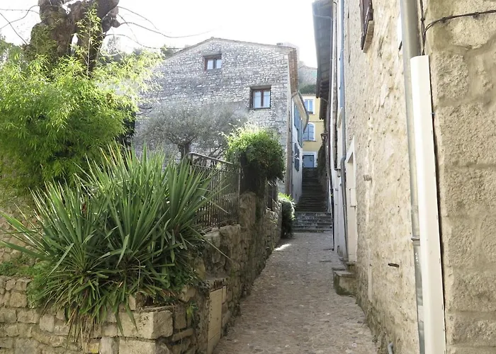 Maisonnette Typique, Coeur Du Village Medieval De *